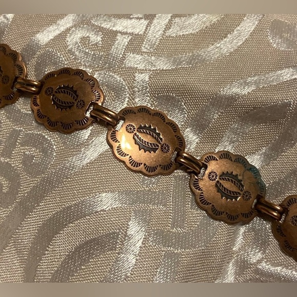 MAKE AN OFFER 🍒 Vintage Copper Concha Panel Bracelet #9197 - Picture 5 of 11